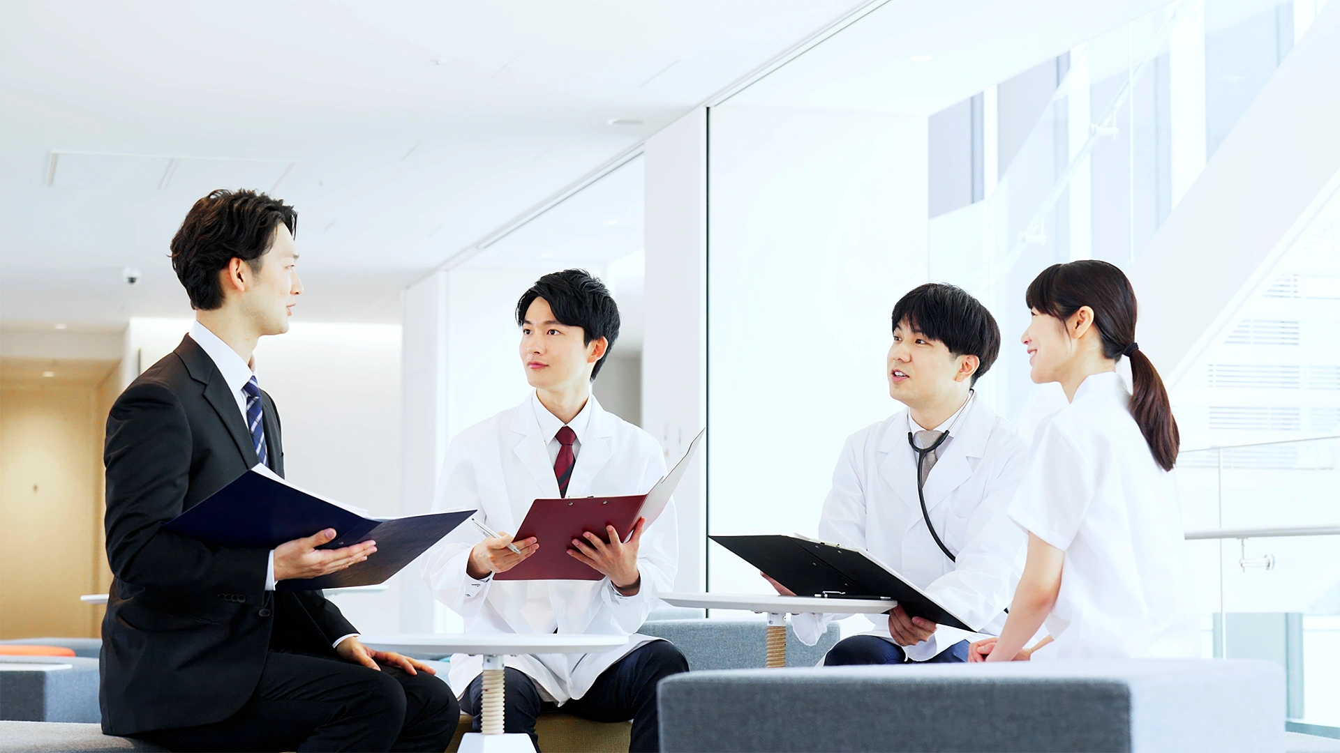 クリニックホームページ制作の重要性